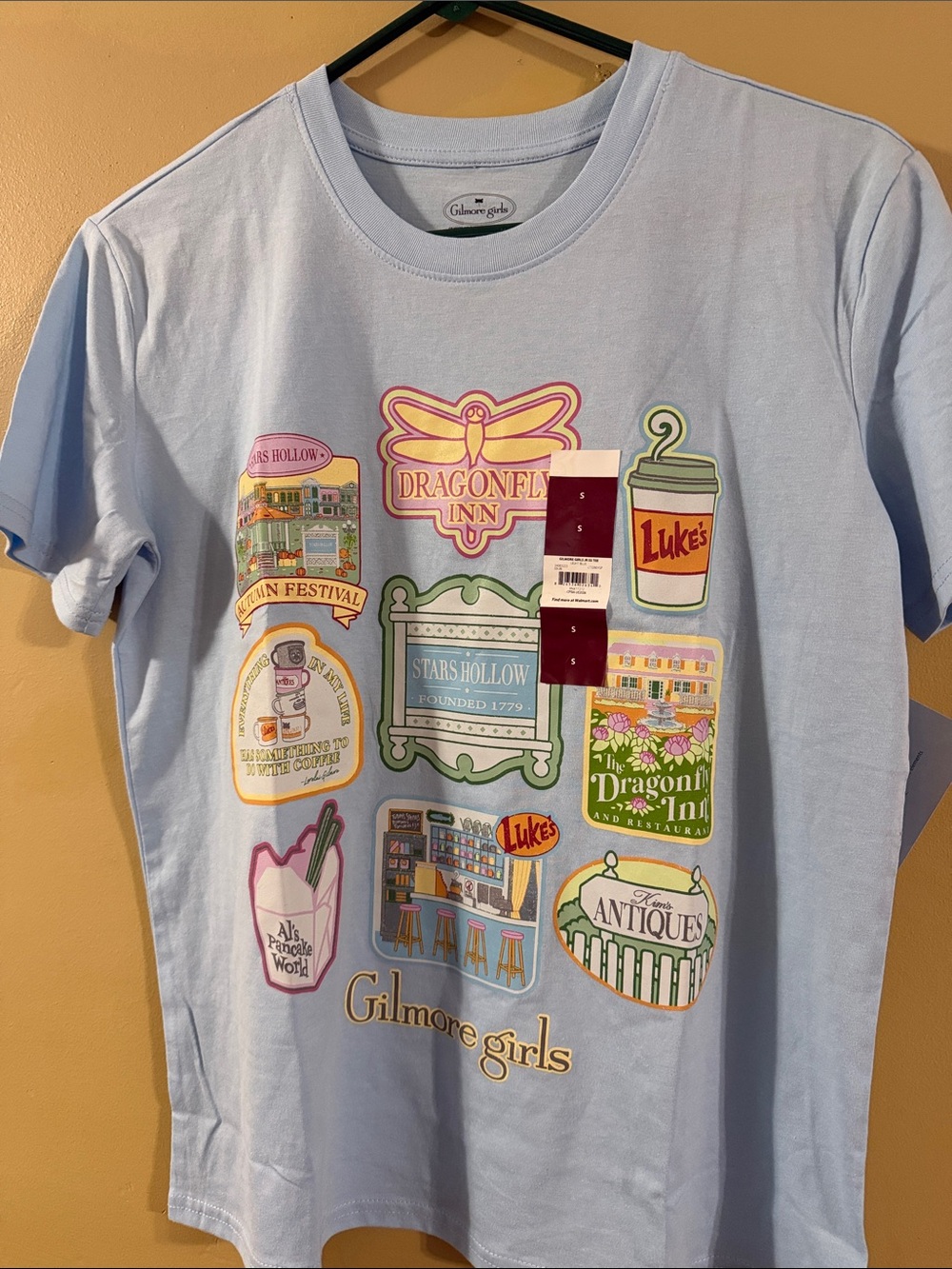 Light Blue Short Sleeve Graphic Tee - Dragonfly Inn